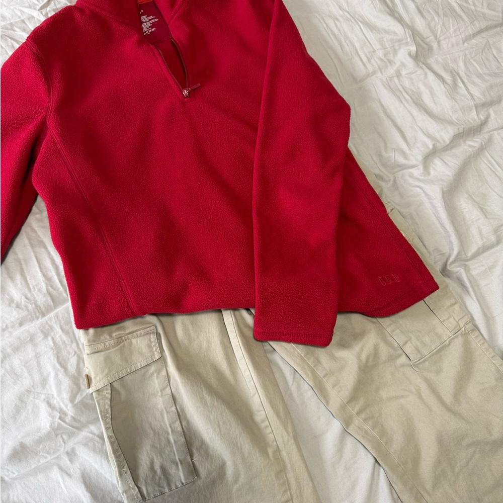 Women's vintage Red Sweater